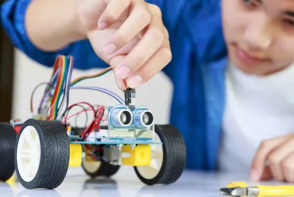 Arduino, thÃ©matique Ã©ditoriale Oracom